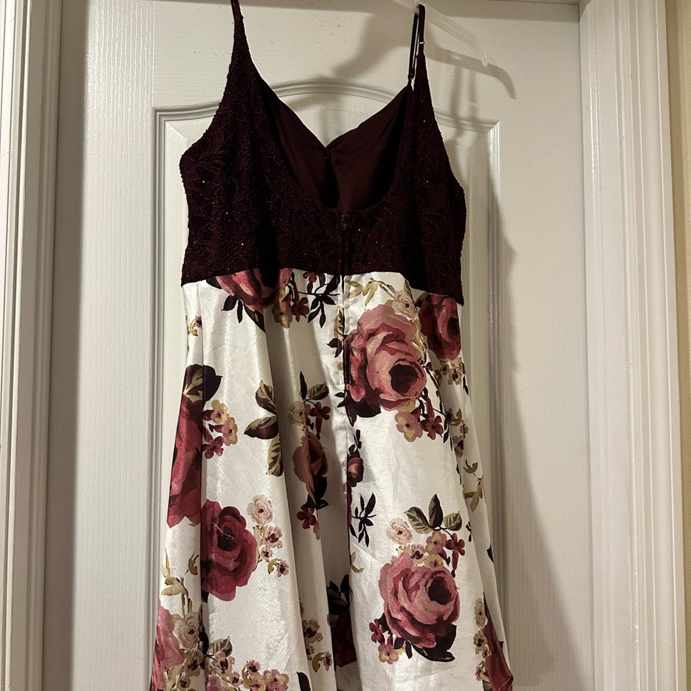 Juniors Dress